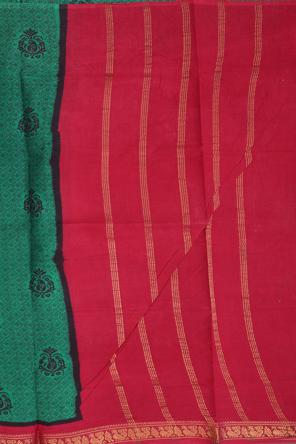 Sungudi Cotton Saree In Forest Green With Printed Design