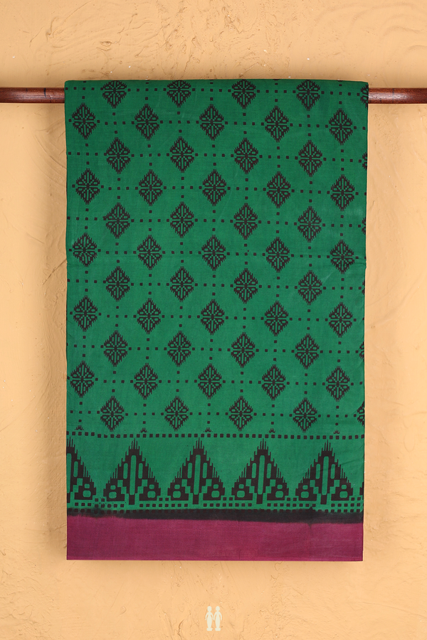 Sungudi Cotton Saree In Green With Printed Design