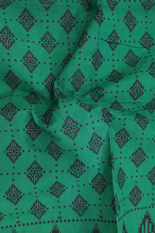 Sungudi Cotton Saree In Green With Printed Design