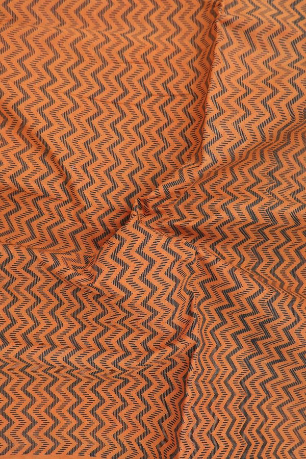 Sungudi Cotton Saree In Ochre Orange With Printed Design