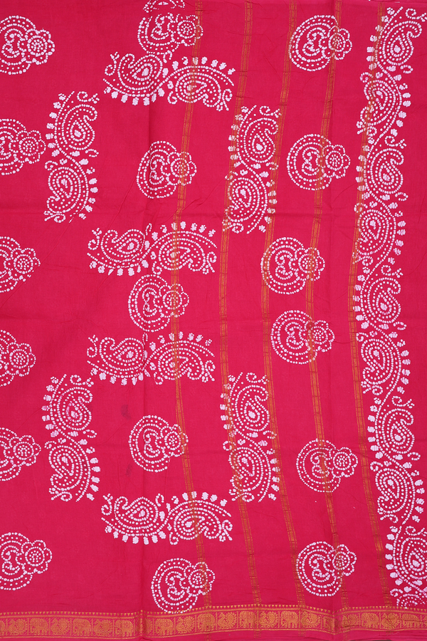 Sungudi Cotton Saree In Pink With Printed Buttas
