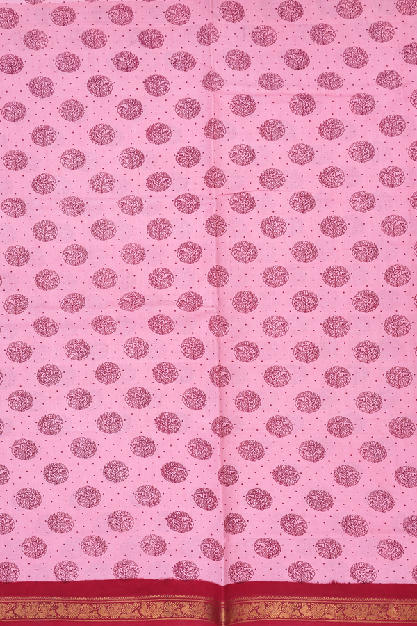 Sungudi Cotton Saree In Pink With Printed Buttas