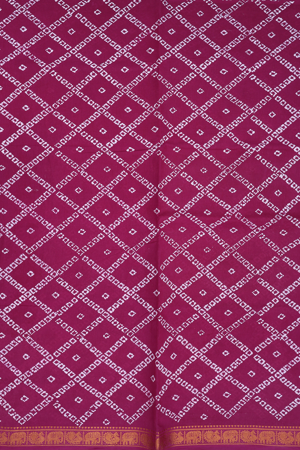 Sungudi Cotton Saree In Purple With Diamond Design