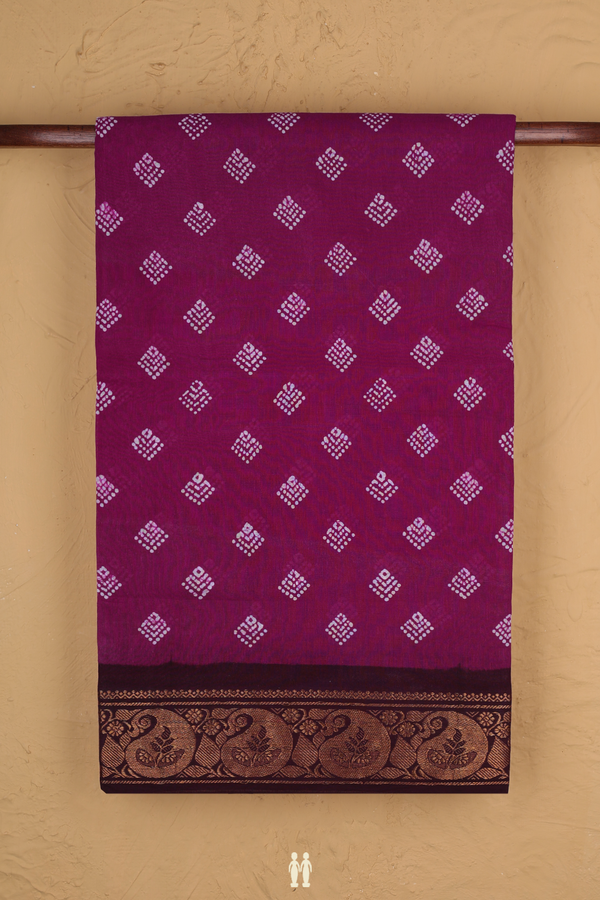 Sungudi Cotton Saree In Purple With Printed Buttas