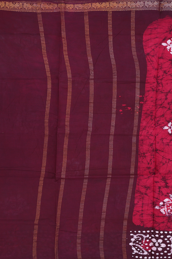 Sungudi Cotton Saree In Red With Printed Design