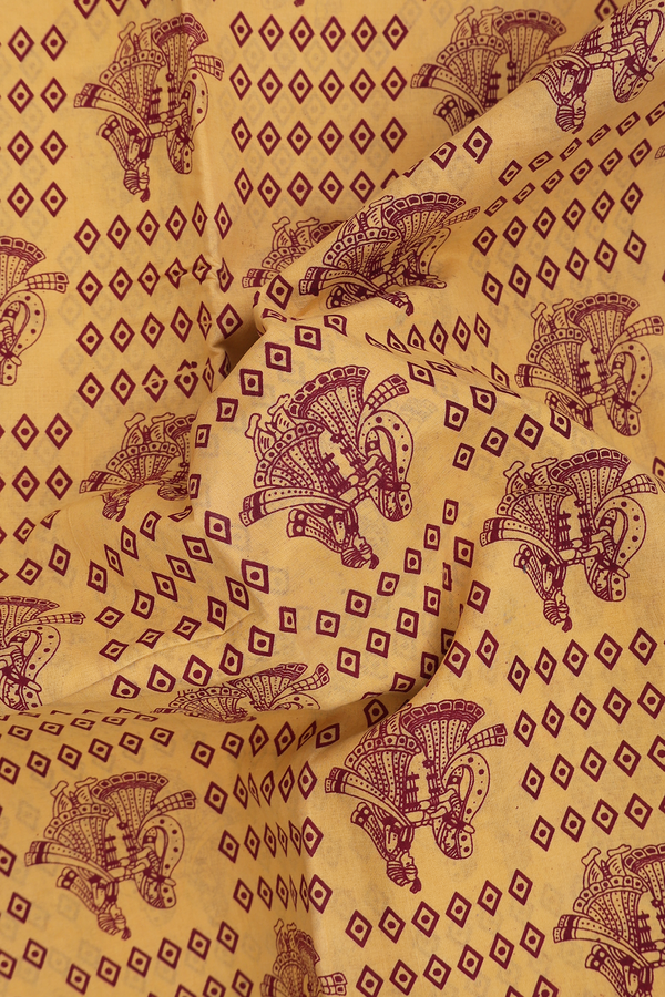 Sungudi Cotton Saree In Yellow With Printed Design