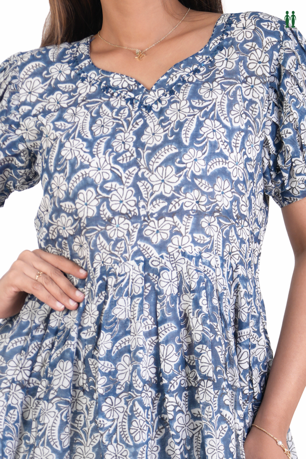 Sweet Heart Neck Floral Design Blue Cotton Long Kurta
