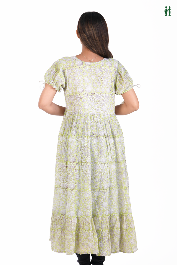 Sweet Heart Neck Floral Design Green Cotton Long Kurta