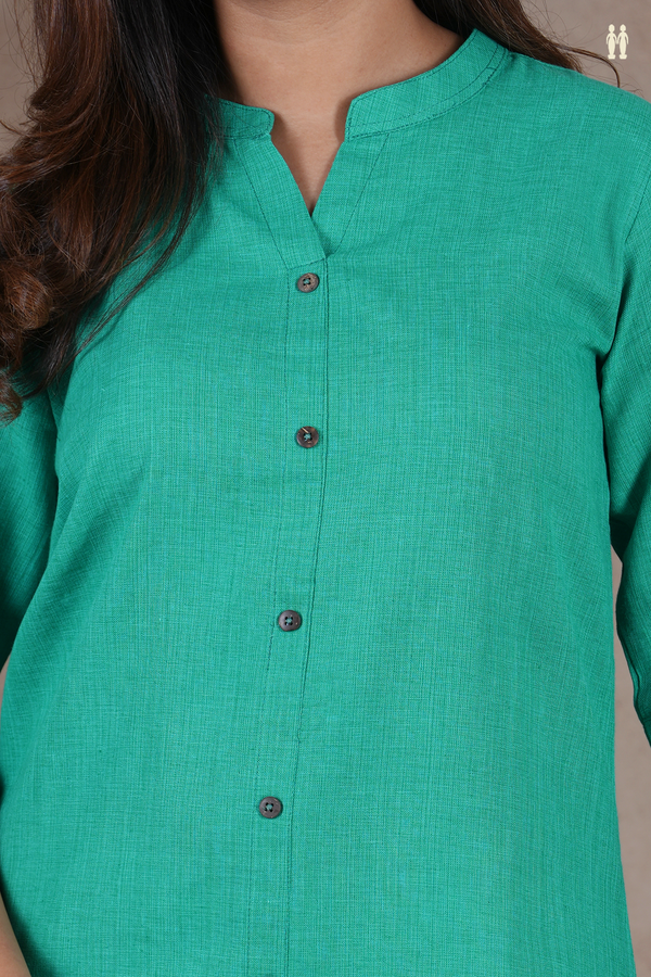 Mandarin Collar Plain Green Cotton Long Kurta