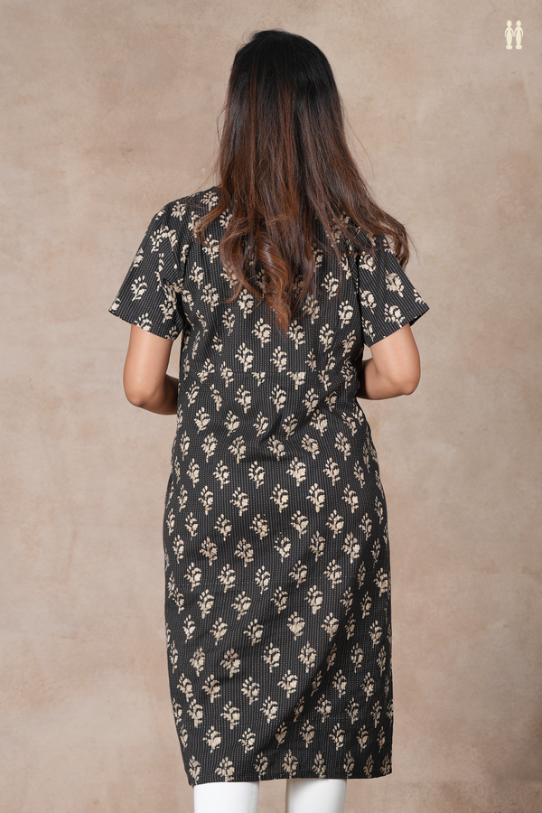V-Neck Floral Design Black Cotton Long Kurta