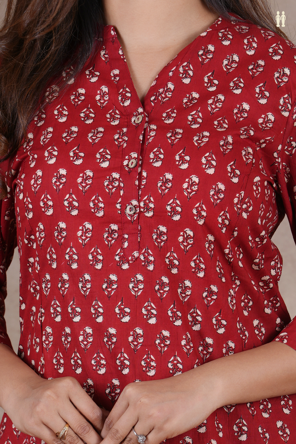 Mandarin Neck Floral Buttas Rust Red Cotton Long Kurta