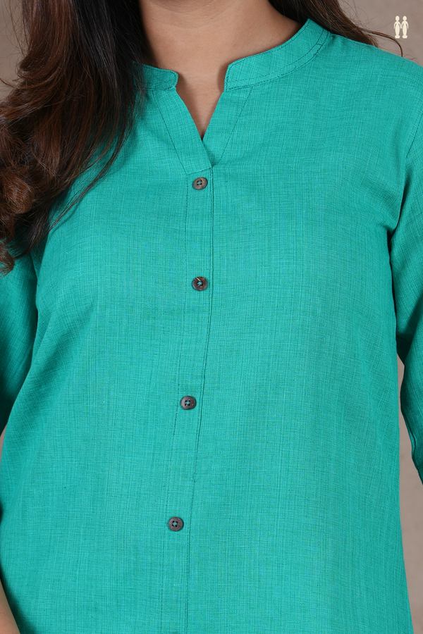 Mandarin Collar Plain Green Cotton Long Kurta