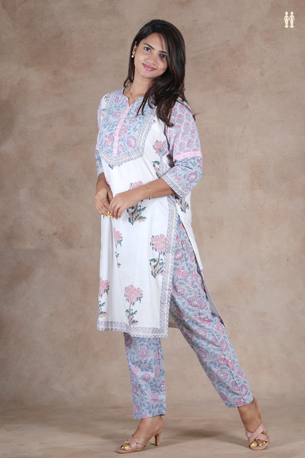 Split Neck Floral Design White Cotton Salwar Set