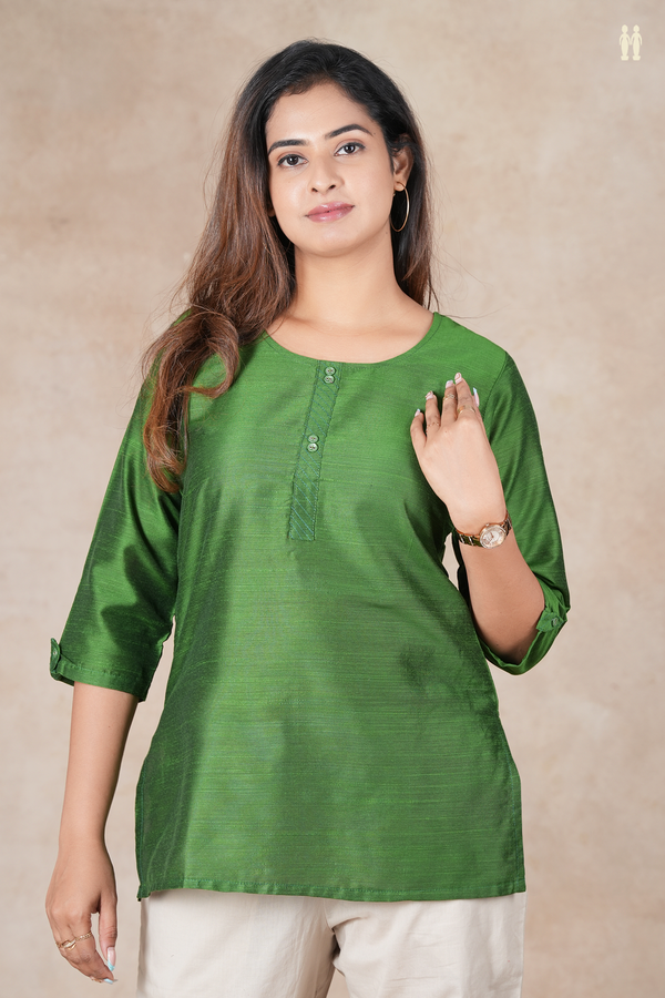 Round Neck Plain Emerald Green Raw Silk Short Top