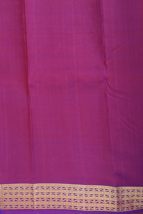 Kanchipuram Silk Saree In Dual Tone With Zari Border