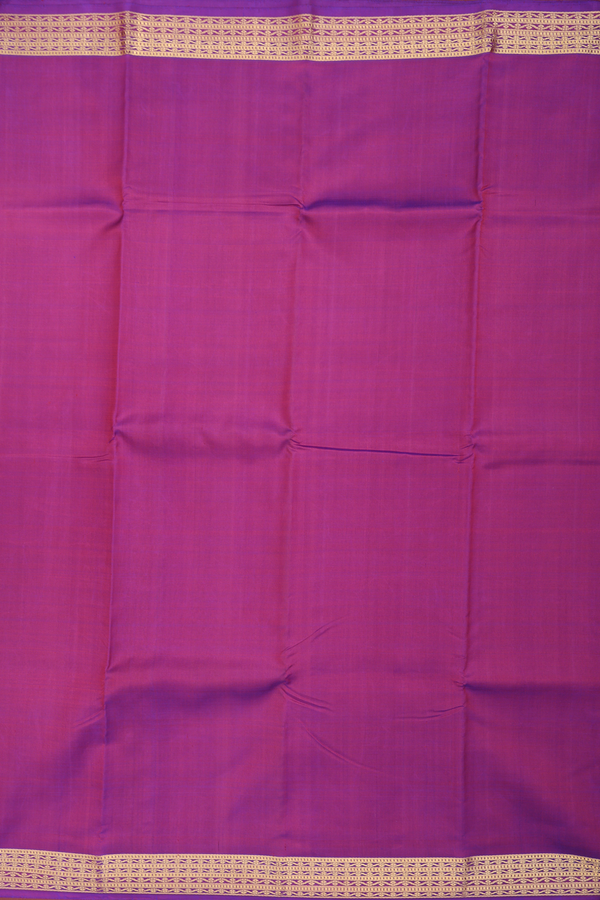 Kanchipuram Silk Saree In Dual Tone With Zari Border