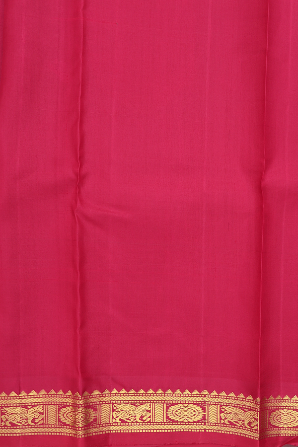 Kanchipuram Silk Saree In Plain Red With Zari Border