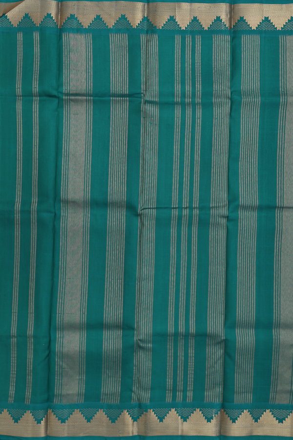 Kanchipuram Silk Saree In Teal Blue With Temple Border