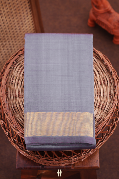 Kanchipuram Silk Saree In Grey With Twill Weave Border