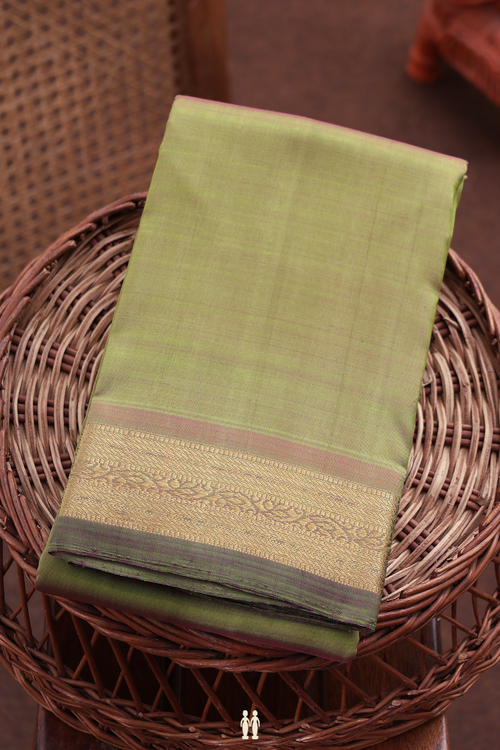 Kanchipuram Silk Saree In Dual Tone With Zari Border