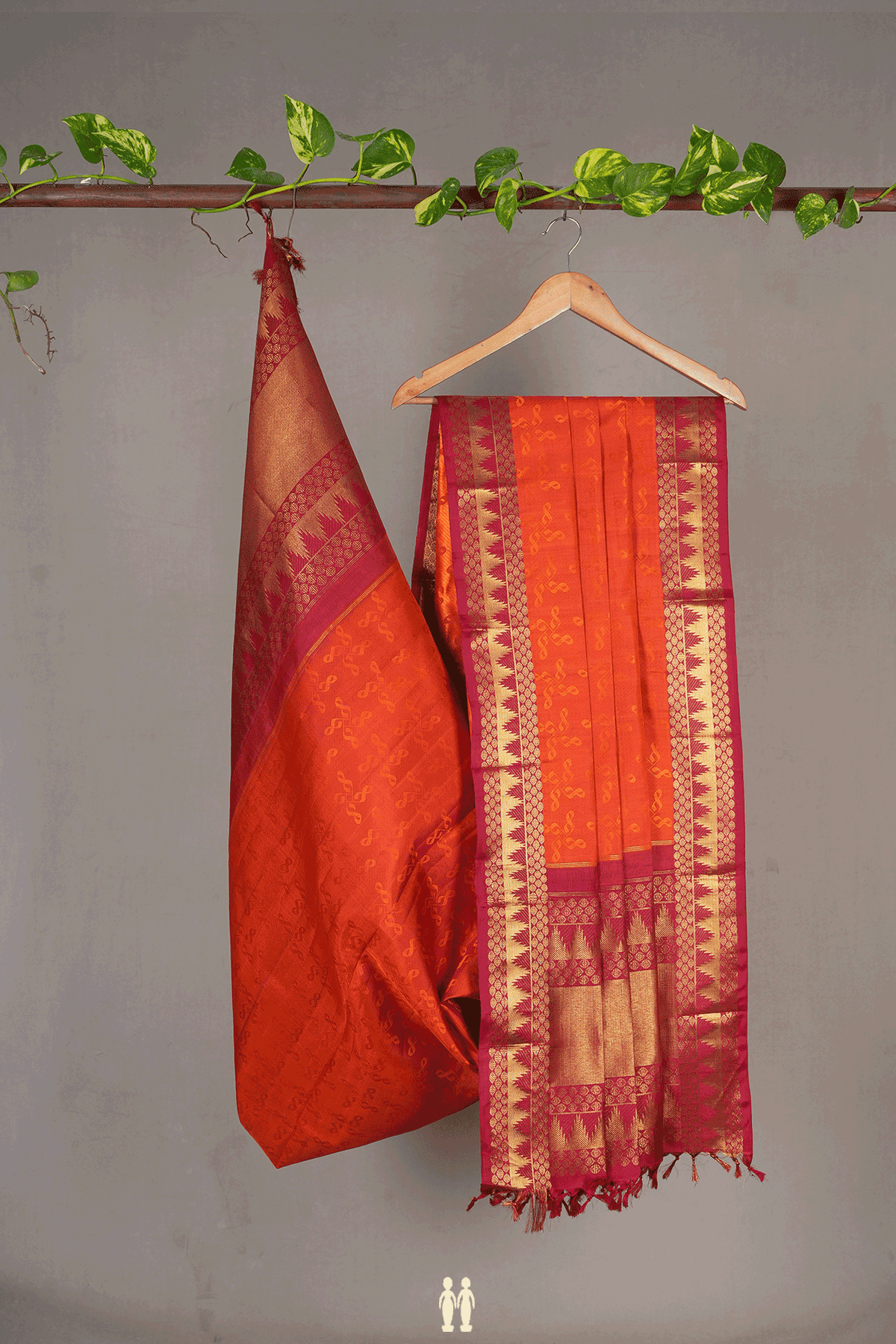 Threadwork Design Bright Orange Kanchipuram Silk Dupatta