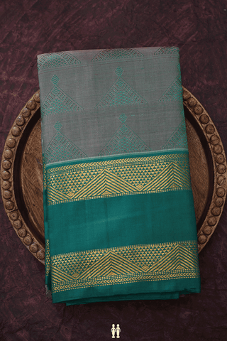 Threadwork Design Dual Tone Kanchipuram Silk Saree