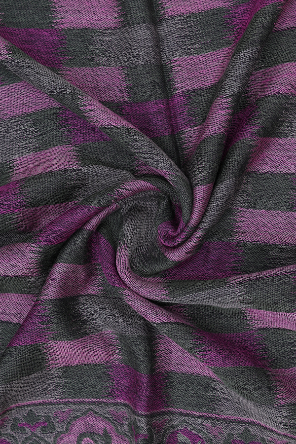 Threadwork Design Grey And Purple Woolen Cotton Shawl