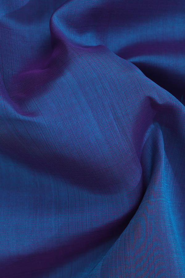 Traditional Silk Cotton Saree In Blue With Peacock Border