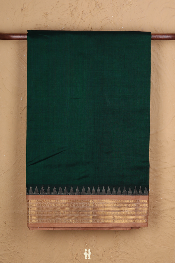 Traditional Silk Cotton Saree In Green With Contrast Border