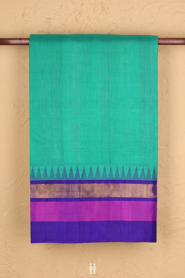 Traditional Silk Cotton Saree In Green With Contrast Border