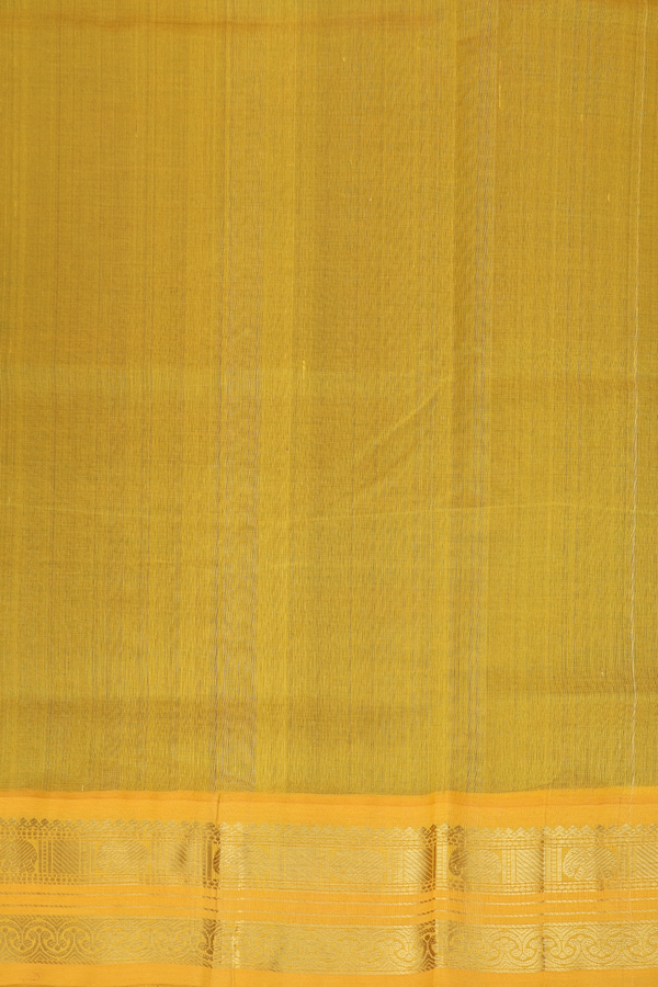 Traditional Silk Cotton Saree In Green With Contrast Border
