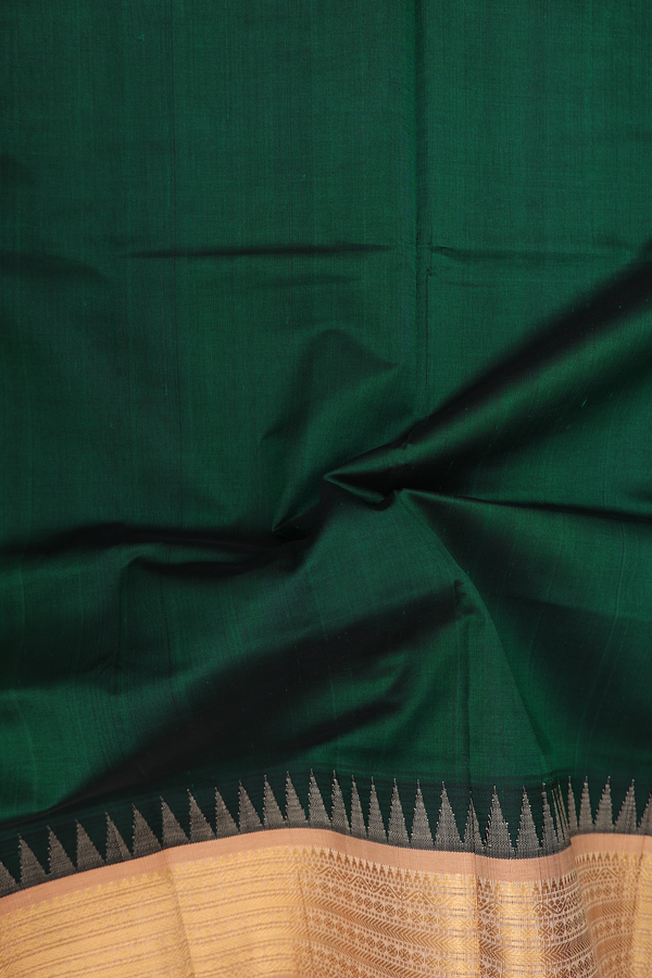 Traditional Silk Cotton Saree In Green With Contrast Border