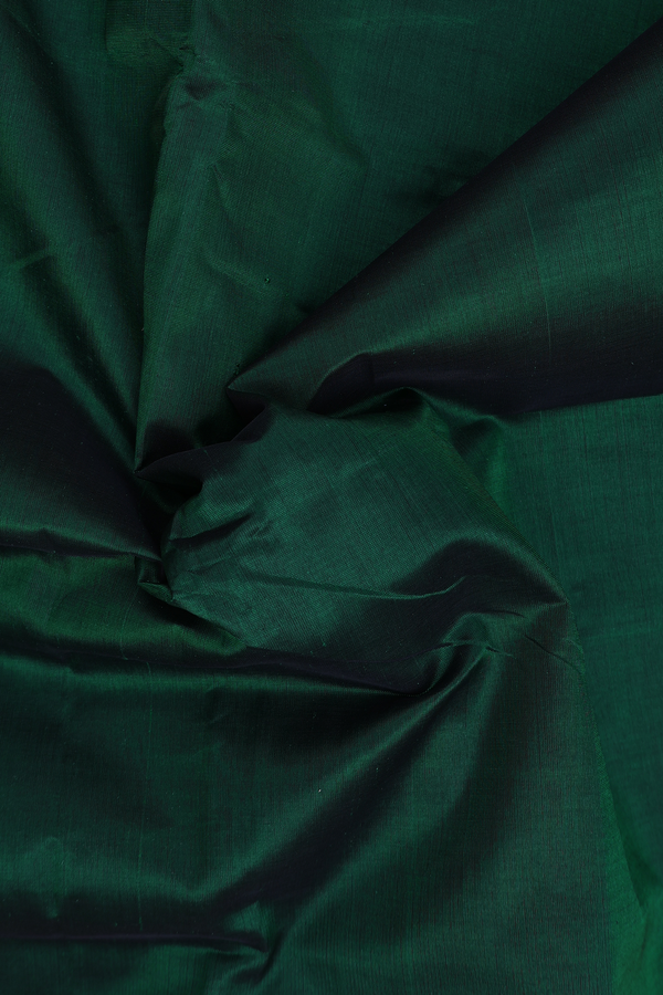 Traditional Silk Cotton Saree In Green With Contrast Border