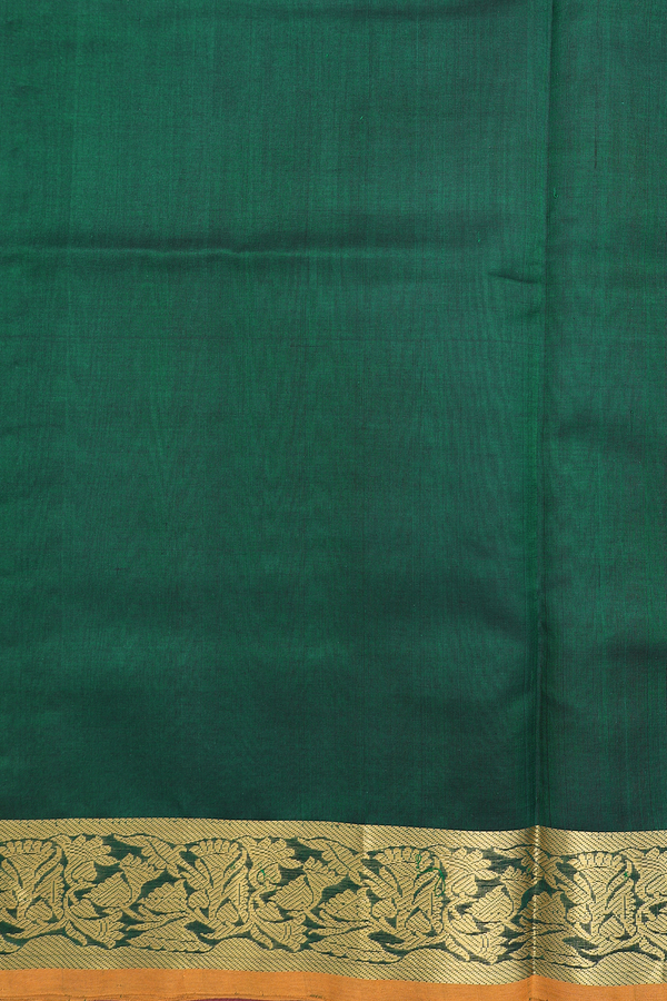 Traditional Silk Cotton Saree In Green With Floral Border