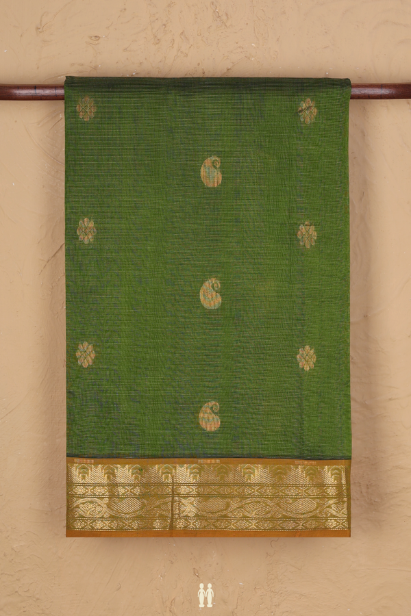 Traditional Silk Cotton Saree In Green With Paisley Buttas