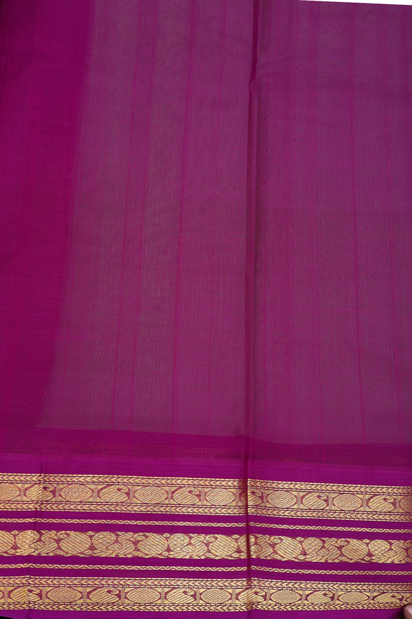 Traditional Silk Cotton Saree In Green With Paisley Buttas