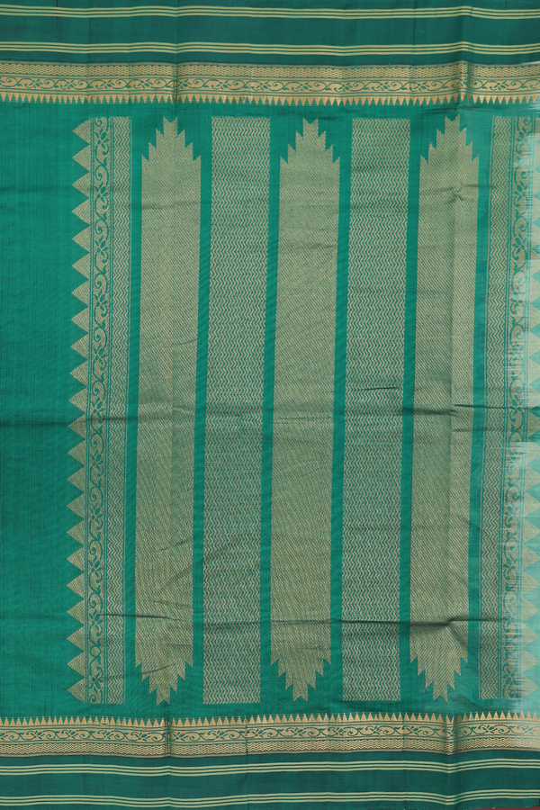 Traditional Silk Cotton Saree In Ivory With Floral Design