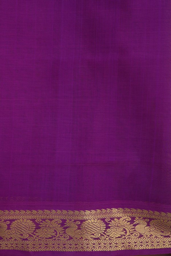 Traditional Silk Cotton Saree In Lime Green With Zari Buttas