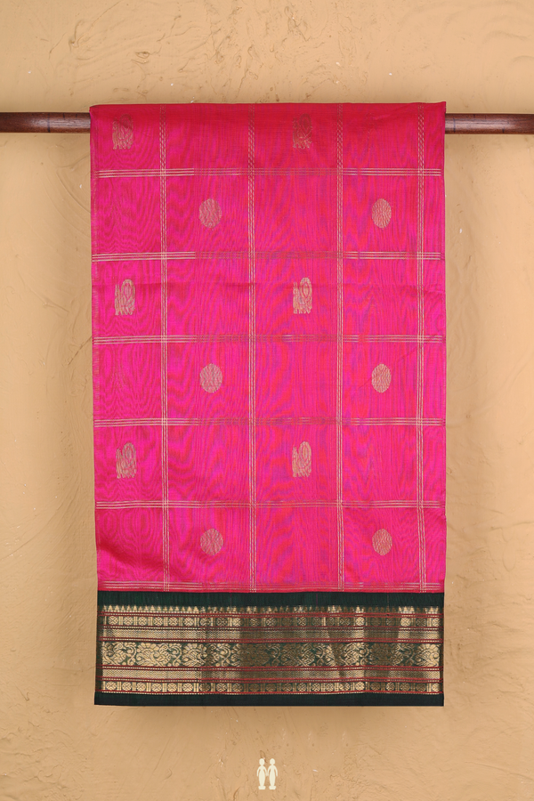 Traditional Silk Cotton Saree In Magenta With Checks Design