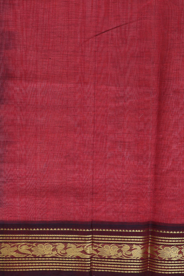 Traditional Silk Cotton Saree In Peach With Contrast Border