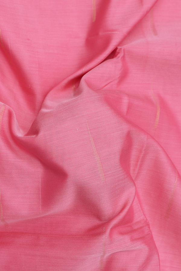 Traditional Silk Cotton Saree In Pink With Malli Moggu Buttas