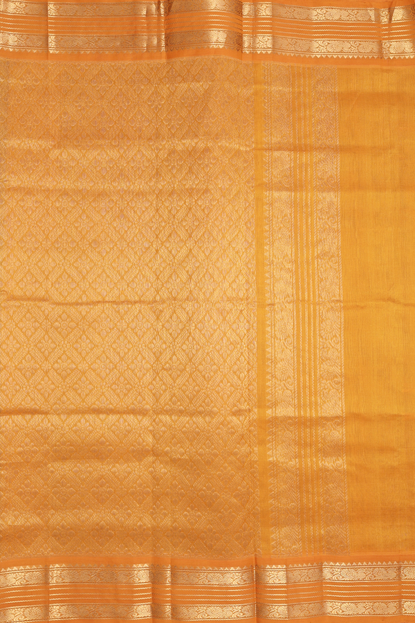 Traditional Silk Cotton Saree In Purple With Contrast Border