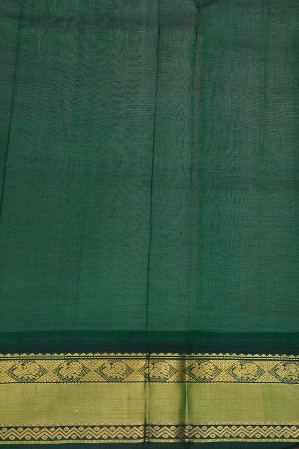 Traditional Silk Cotton Saree In White With Peacock Buttas
