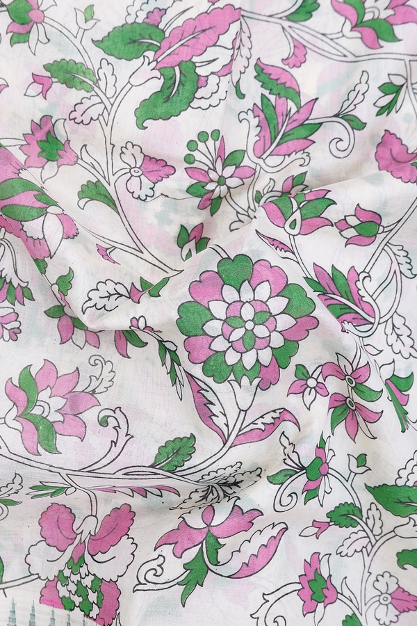 Traditional Silk Cotton Saree In White With Printed Design