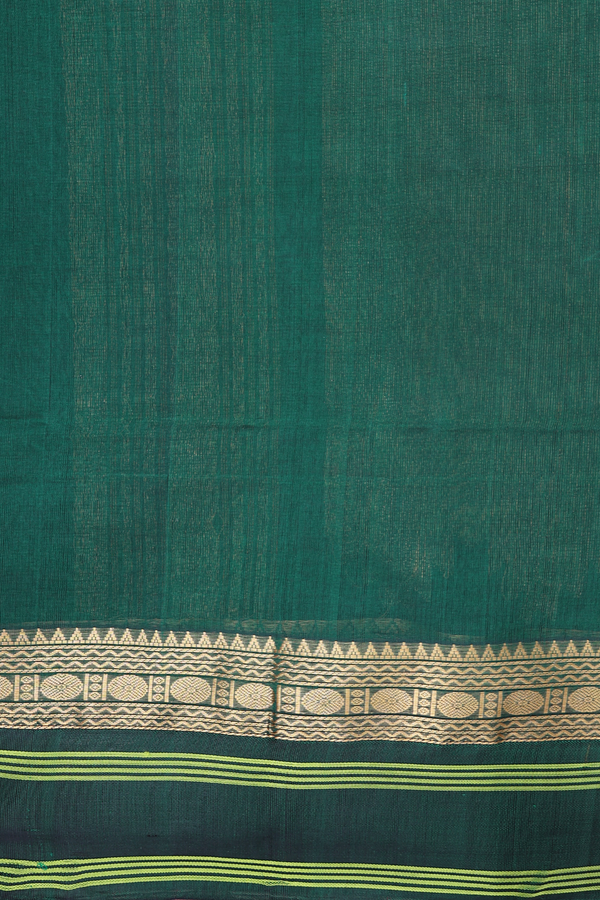 Traditional Silk Cotton Saree Magenta With Threadwork Buttas