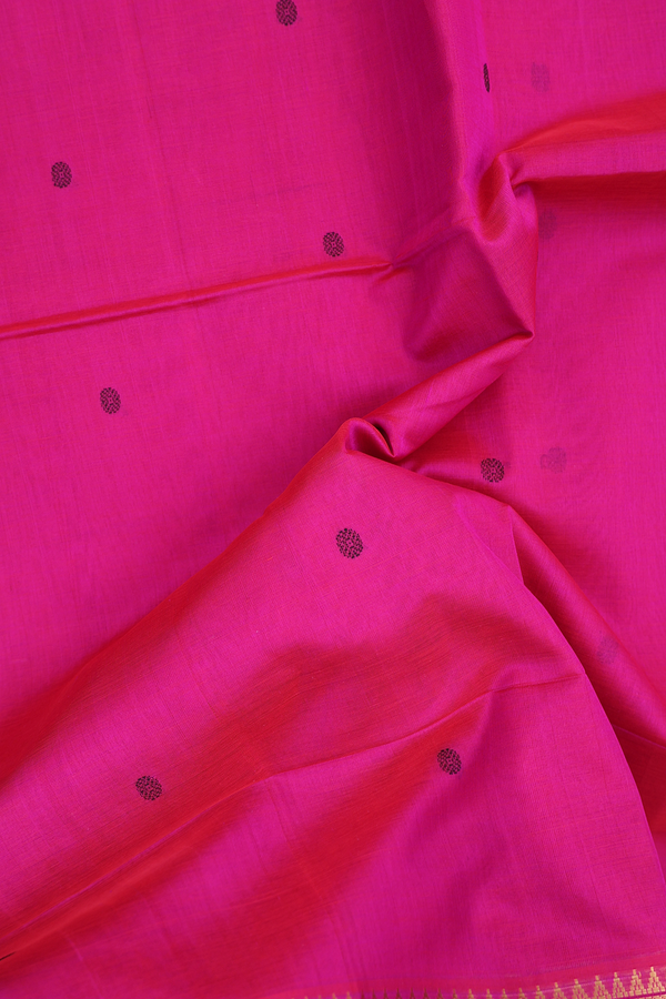 Traditional Silk Cotton Saree Magenta With Threadwork Buttas
