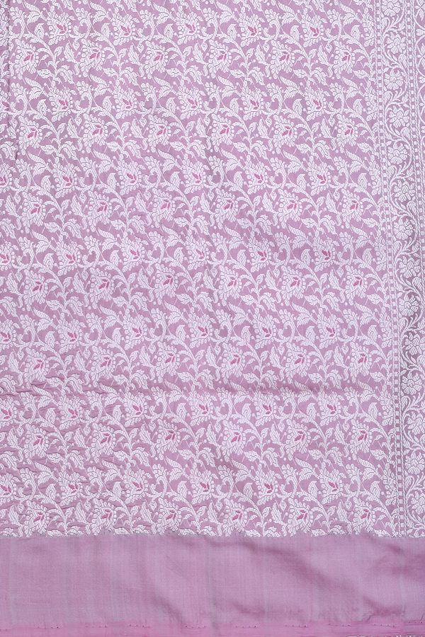 Banarasi Silk Saree In Grey With Threadwork Motifs