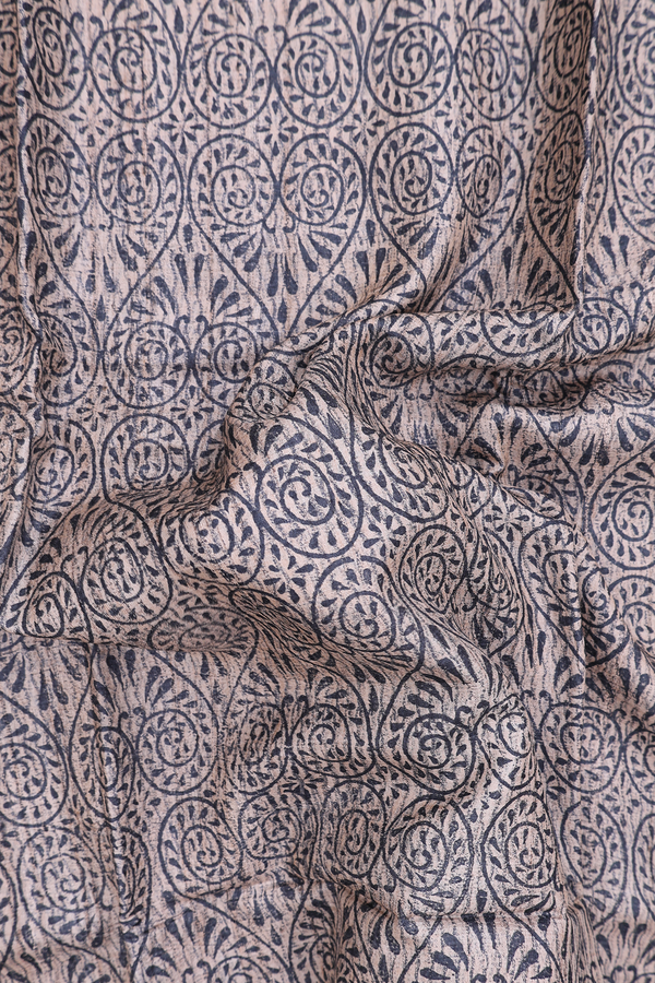 Tussar Silk Saree In Cream Color With Allover Design