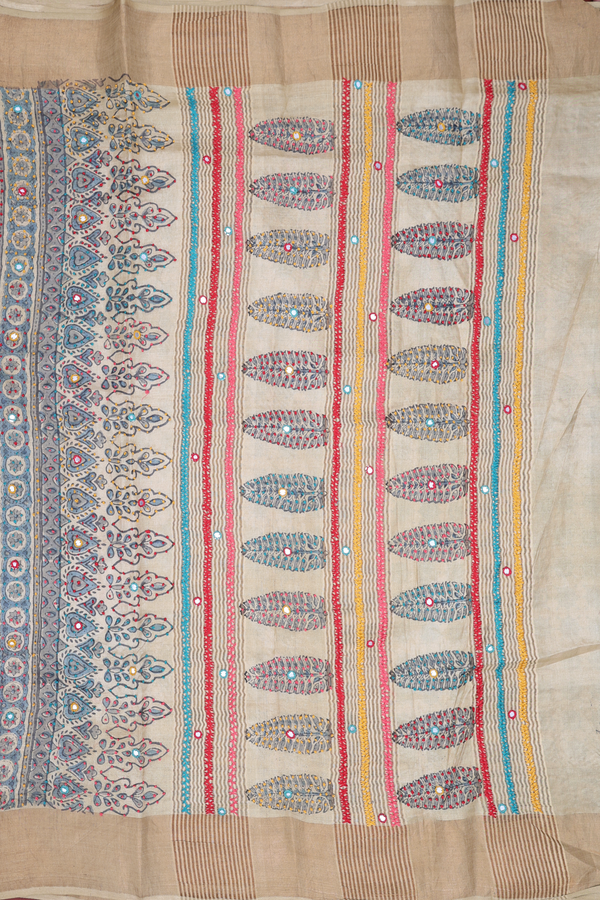 Tussar Silk Saree In Beige With Floral Design