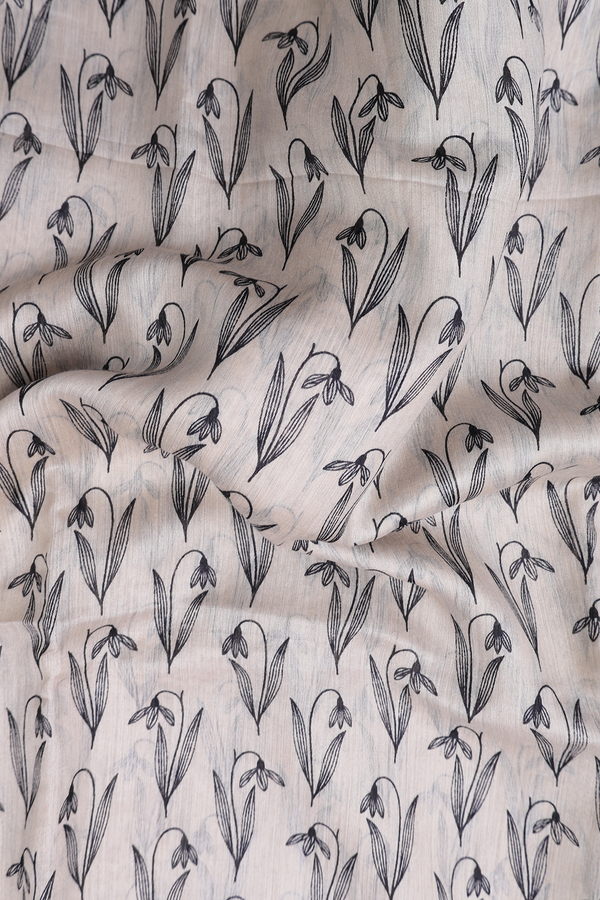 Tussar Silk Saree In Beige With Printed Design